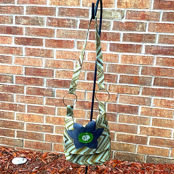 Cherella Blue, green & brown Floral unique crossbody or shoulder handbag - Picture 2 of 11